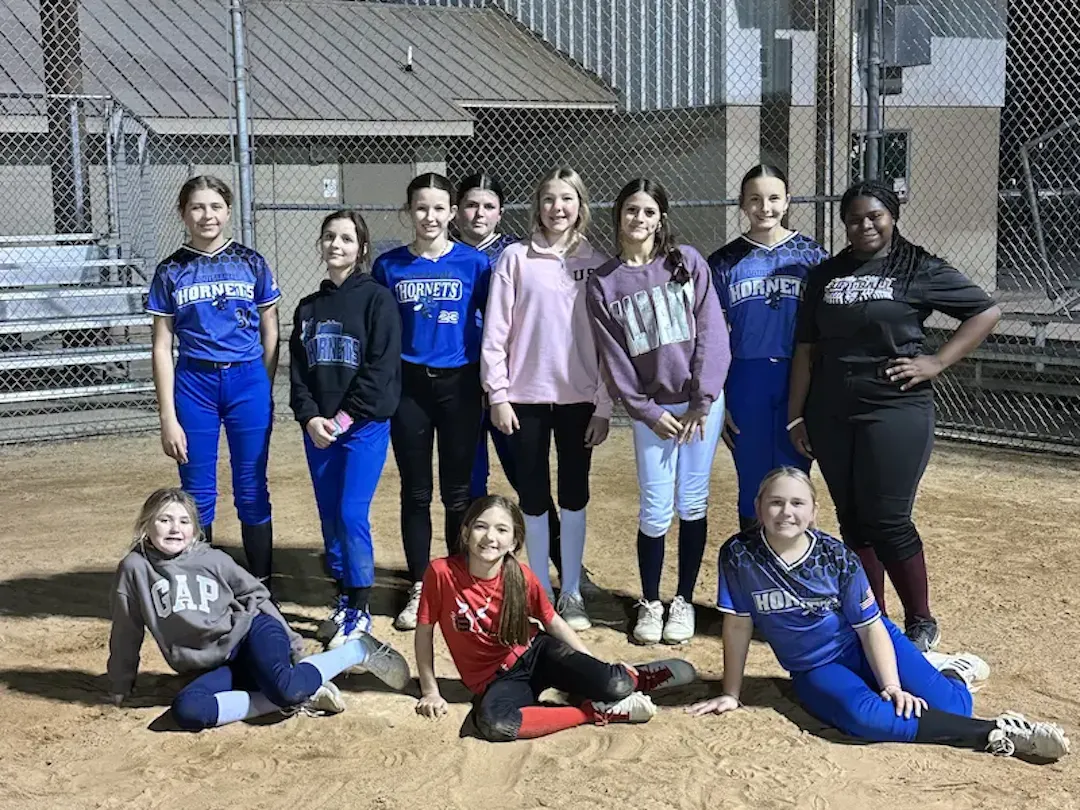 Recreational Softball vs. Travel: Which Path is Right for Your Daughter?