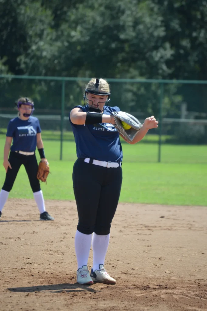 shelby olle pitching reading signs